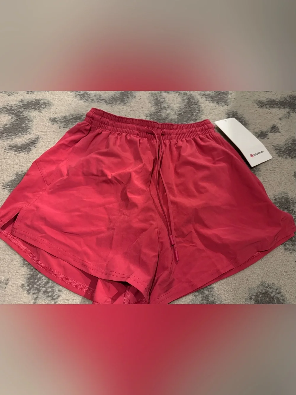 Lululemon high rise pace rival shorts